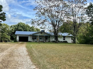 9831 Arkansas 327, Deer, AR 72628