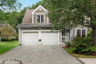 45 Lexington Ln Unit 45, Uxbridge, MA 01569