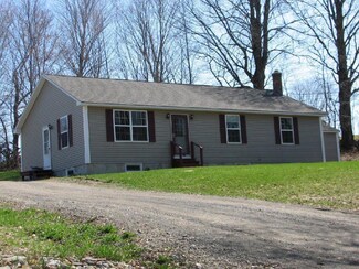 134 Covell Rd, Fairfield, ME 04937