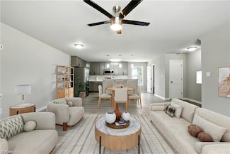 5004 Lacy Ct, Suffolk, VA 23434