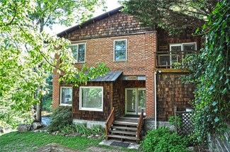 185 Henderson Dr, Hot Springs, NC 28743