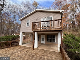 184 Springbrook Dr, Berkeley Springs, WV 25411