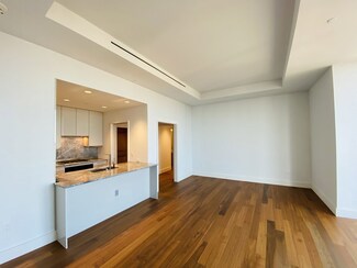 1 Dalton St Unit 3608, Boston, MA 02115