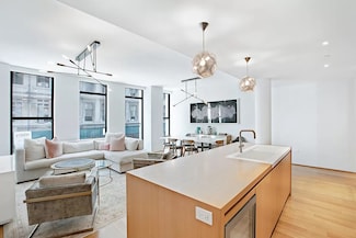 71 Reade St Unit 2B, New York, NY 10007
