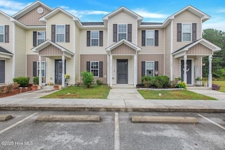 157 W Murrow Ln, Jacksonville, NC 28546