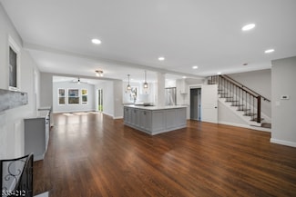 137 Littleton Rd, Morris Plains, NJ 07950