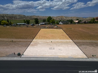 953 N 200 St W Unit 32, Mayfield, UT 84643