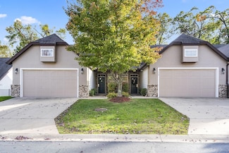 119 Residence Ln Unit 2, Branson, MO 65616