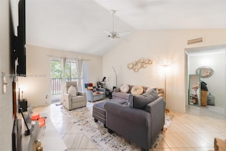 875 Riverside Dr Unit 735, Coral Springs, FL 33071