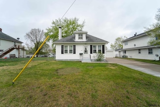 1822 N 60th St, Omaha, NE 68104