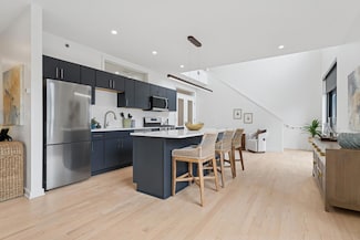 3104 W Lake St Unit 412, Minneapolis, MN 55416