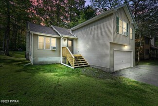 107 Adrienne Ct Unit MLE, Dingmans Ferry, PA 18328