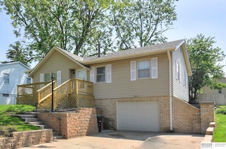 12313 Seldin Dr, Omaha, NE 68144