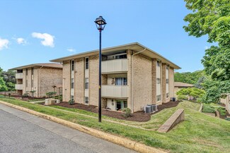 5260 Crossbow Cir Unit 3E, Roanoke, VA 24018
