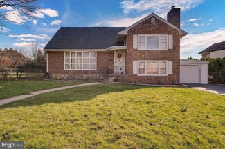 1565 Argonne Rd, Reading, PA 19601