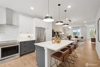 12207 137th Place NE Unit 2602, Kirkland, WA 98034