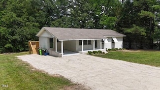 10588 Buffalo Rd, Clayton, NC 27527
