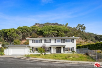 18053 Blue Sail Dr, Pacific Palisades, CA 90272