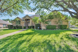 302 Canterbury Dr, Woodway, TX 76712