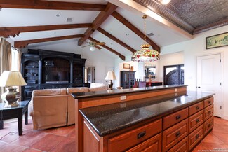 973 Patricia Ann Dr, Poteet, TX 78065