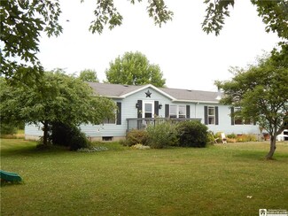 9095 Harmon Hill Rd, Fredonia, NY 14063