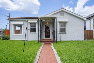 8502 Edinburgh St, New Orleans, LA 70118