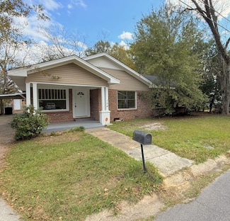 104 S 14th Ave, Hattiesburg, MS 39401