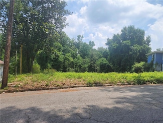 2782 Mango Cir NW, Atlanta, GA 30318