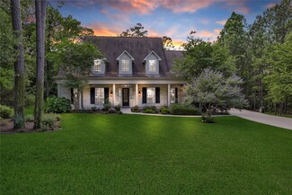 2104 Carriage Run W, Conroe, TX 77384