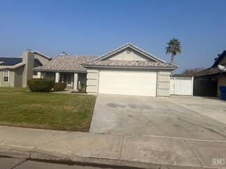 1932 Cherrytree Way, Wasco, CA 93280