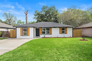 6210 Rolland St, Houston, TX 77091