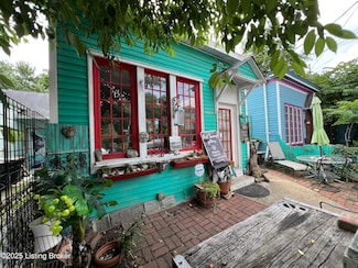 958 Barret Ave, Louisville, KY 40204
