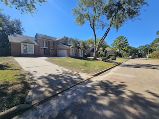 15131 New Hastings Dr, Houston, TX 77095