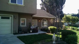 114 5th St, San Juan Bautista, CA 95045
