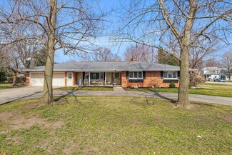 410 E Samuel St, Assumption, IL 62510