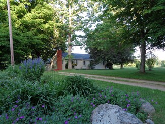 9992 N van Kal St, Otsego, MI 49078