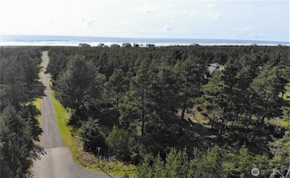 5 Sea Mist Ln, Westport, WA 98595