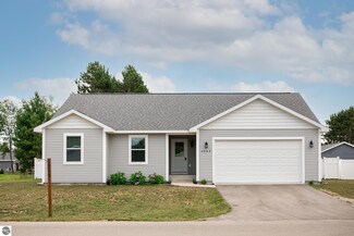 4965 Meadowlark Ln, Blair Township, MI 49685