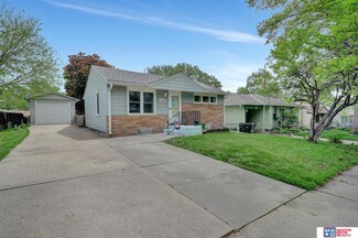 1624 N 58th St, Lincoln, NE 68505