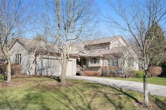132 Signal Hill Unit 26B, Chagrin Falls, OH 44023