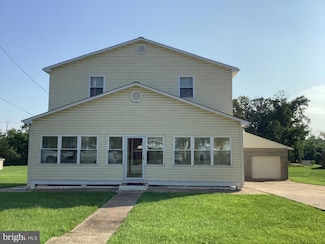 7848 Oakdale Ave, Rosedale, MD 21237