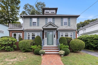 29 Undine Rd, Brighton, MA 02135