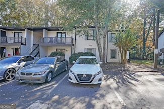 3603 Woodbriar Cir Unit M, Tucker, GA 30084