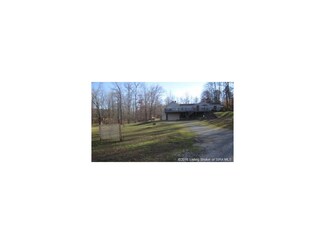 2114 E Radio Tower Rd, Scottsburg, IN 47170