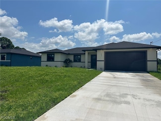 1049 Citrus Ave S, Lehigh Acres, FL 33974