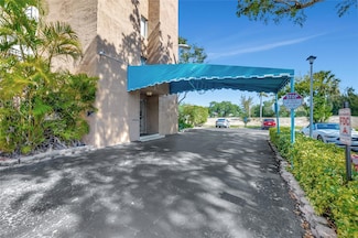 5260 NW 2nd Ave Unit 504, Boca Raton, FL 33487
