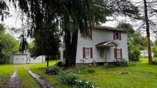 441 Faddis Ave, New Castle, PA 16105