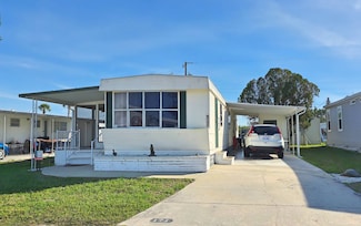 171 4th St W, Nokomis, FL 34275