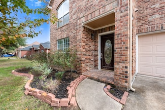 11303 S Country Club Green Dr, Tomball, TX 77375