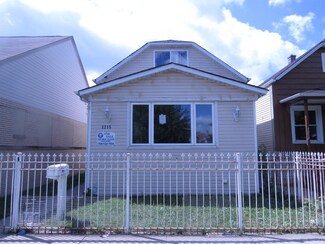 3215 W 61st Place, Chicago, IL 60629